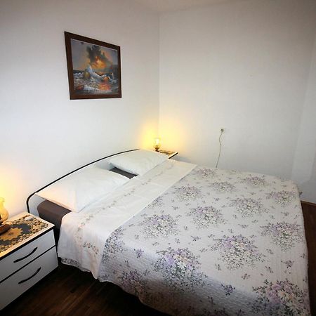 Apartment Leana Selce Dış mekan fotoğraf