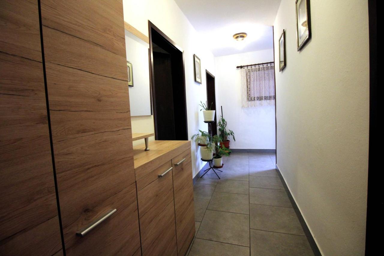 Apartment Leana Selce Dış mekan fotoğraf